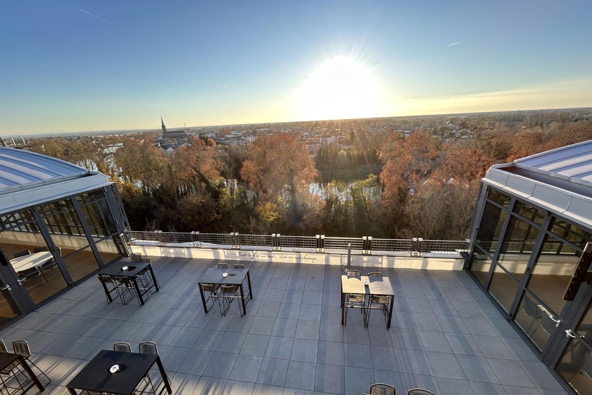 Dali Hotel Montauban Luaran gambar