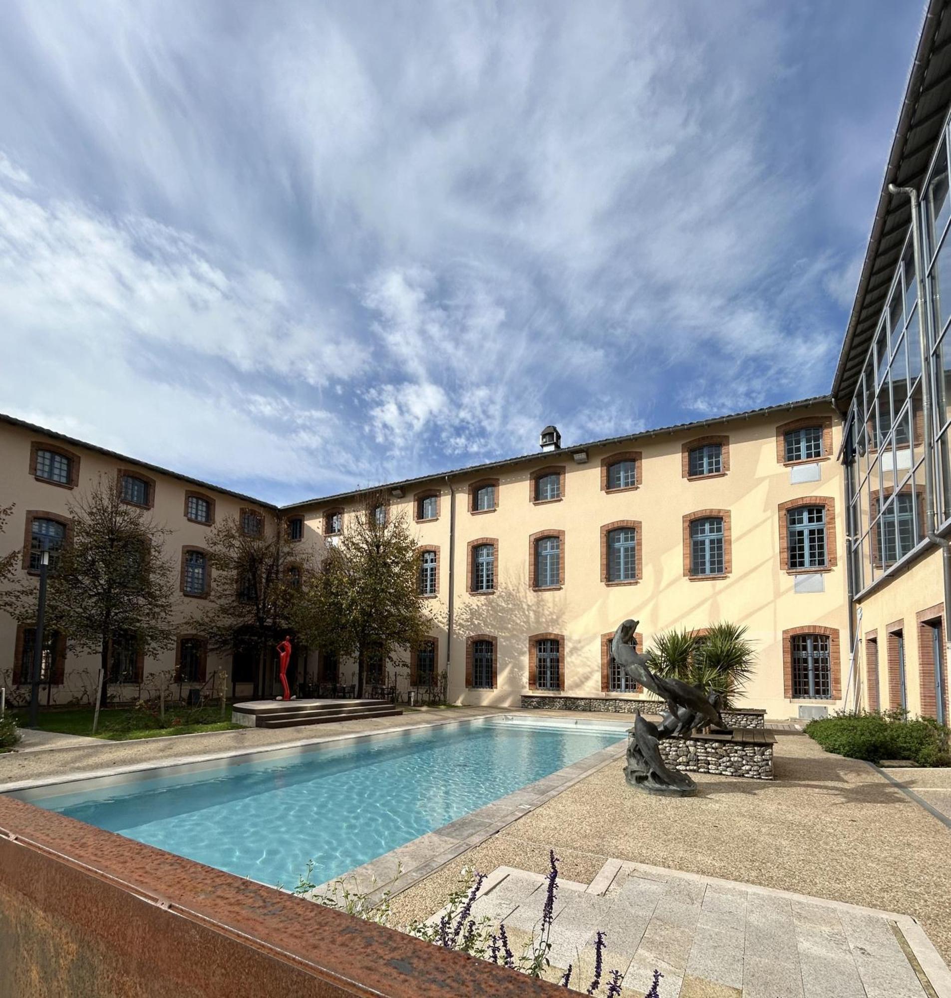 Dali Hotel Montauban Luaran gambar
