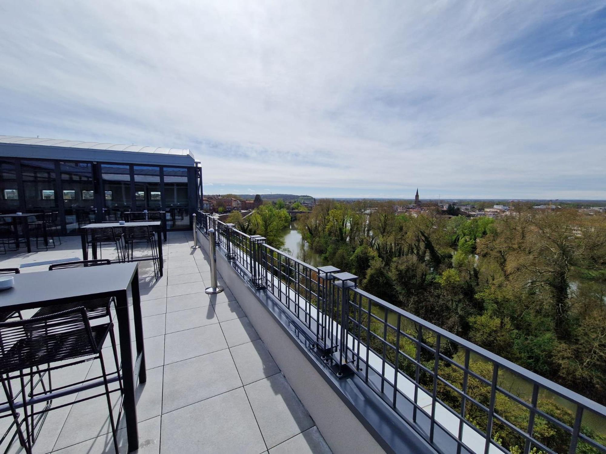 Dali Hotel Montauban Luaran gambar