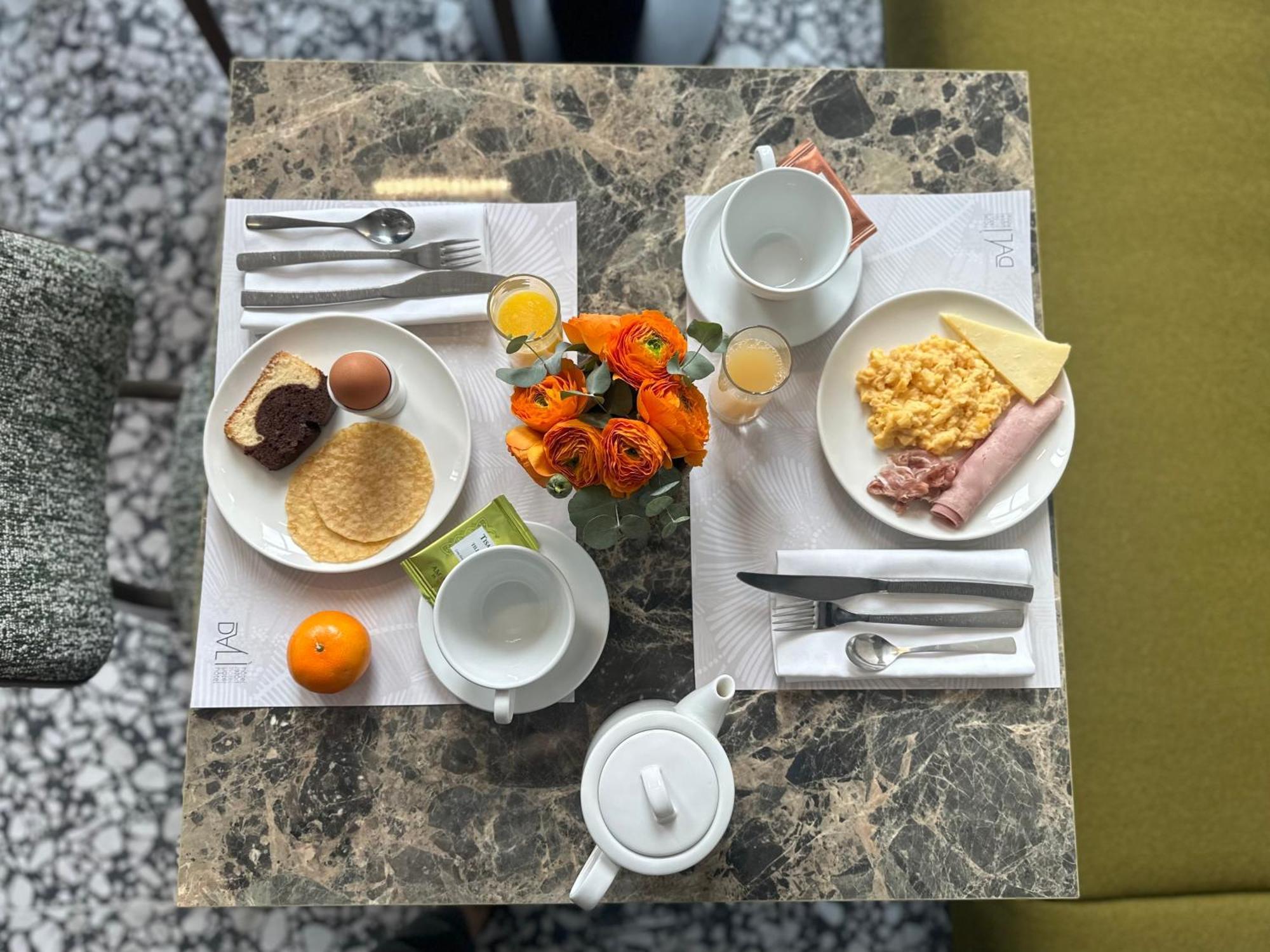 Dali Hotel Montauban Luaran gambar