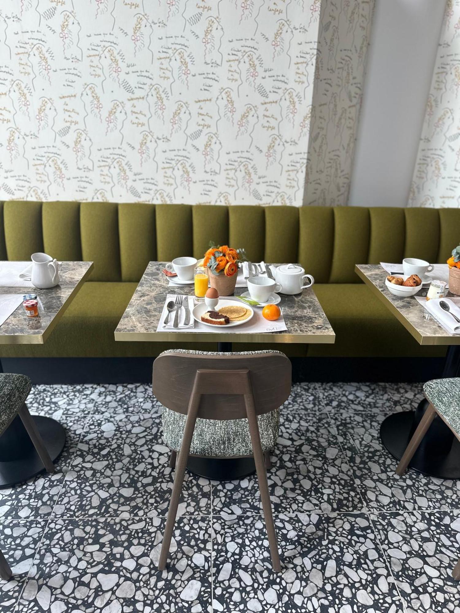 Dali Hotel Montauban Luaran gambar
